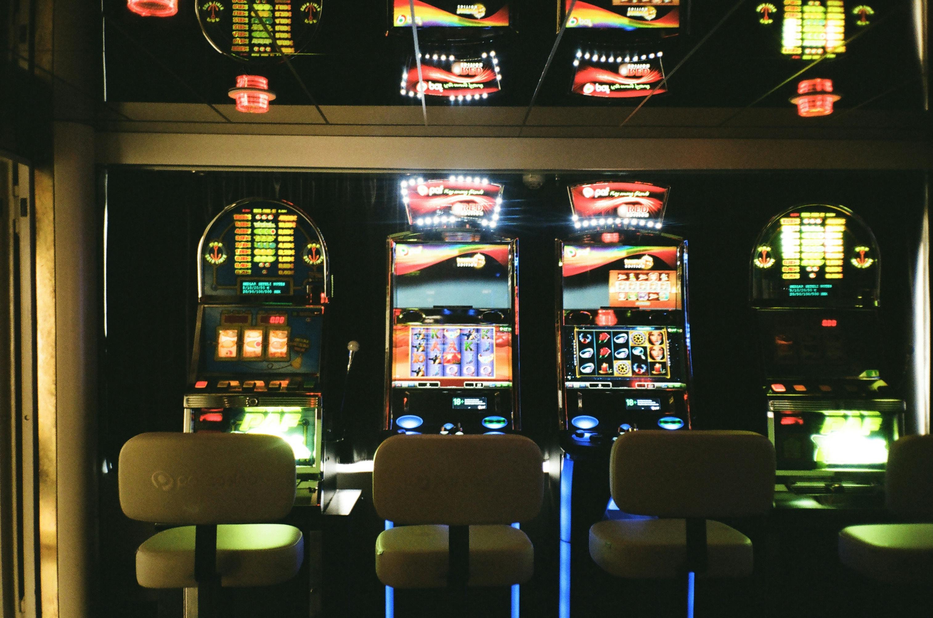 Filipino player browsing slot games on fb77 login via mobile phone